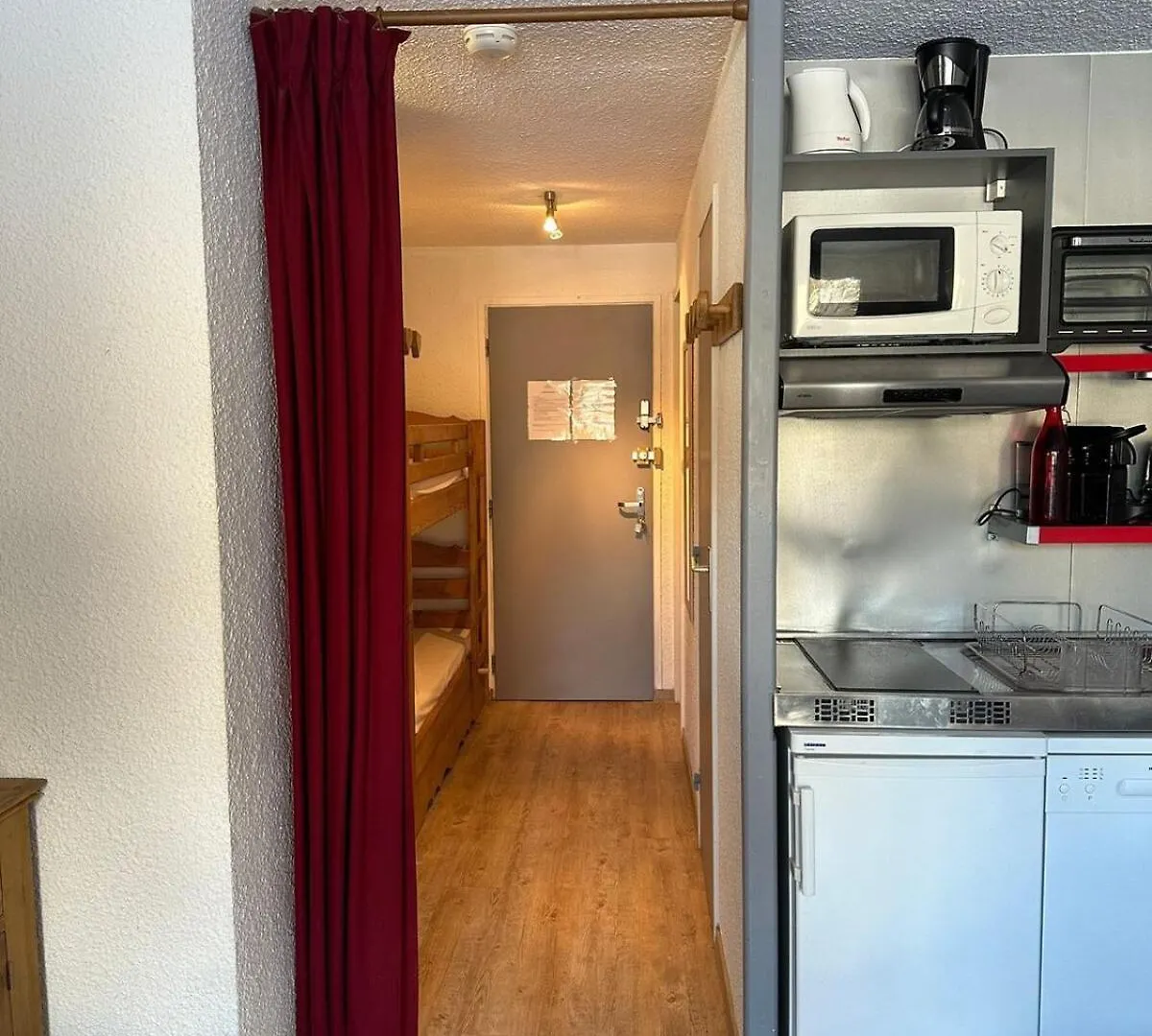 לס דה-אלפס Charmant Appartement 0*, לס דה-אלפס צרפת